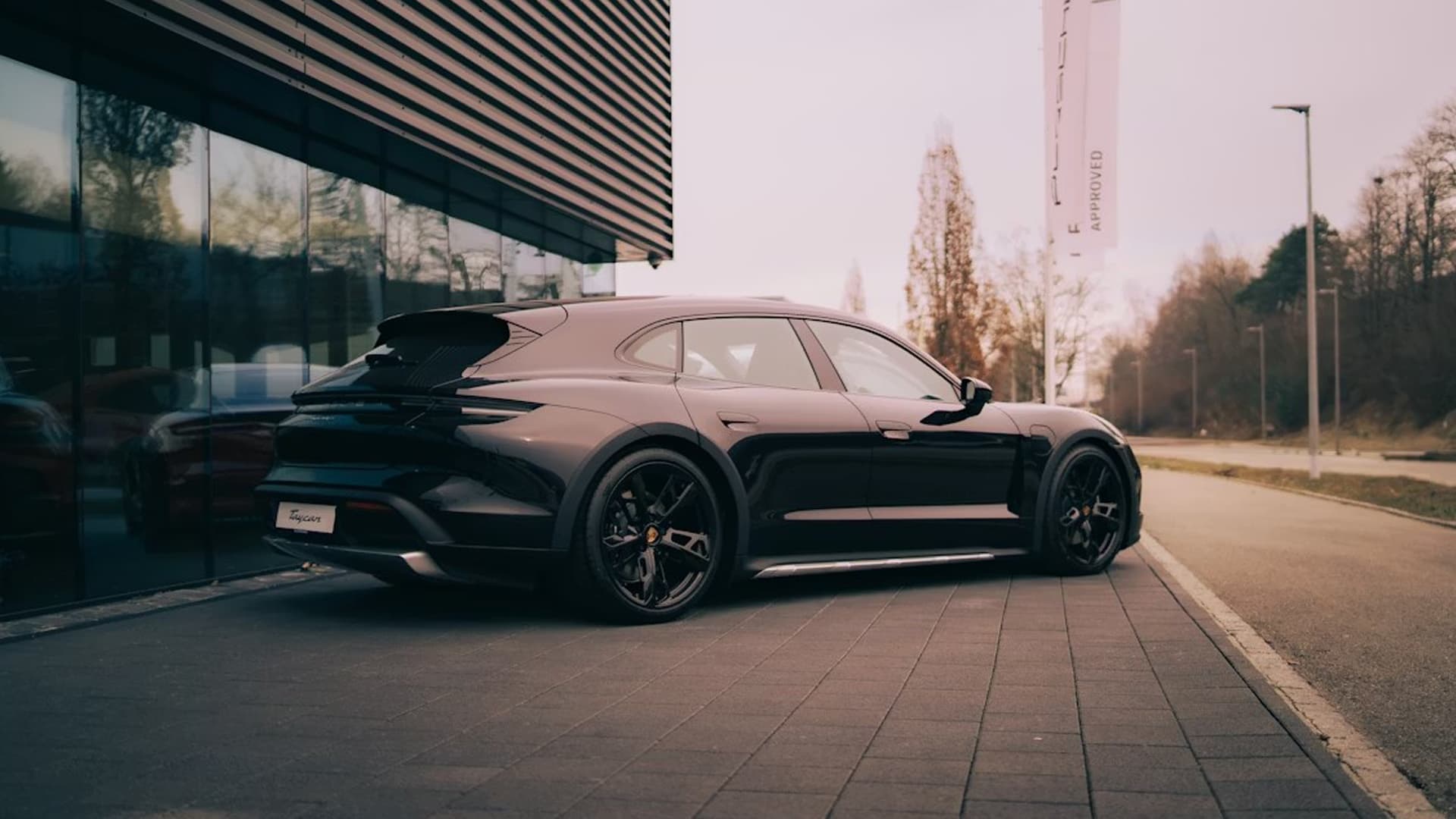 Courtier automobile à Grenoble — importation de véhicules depuis l'Europe — Alpes Auto Prestige